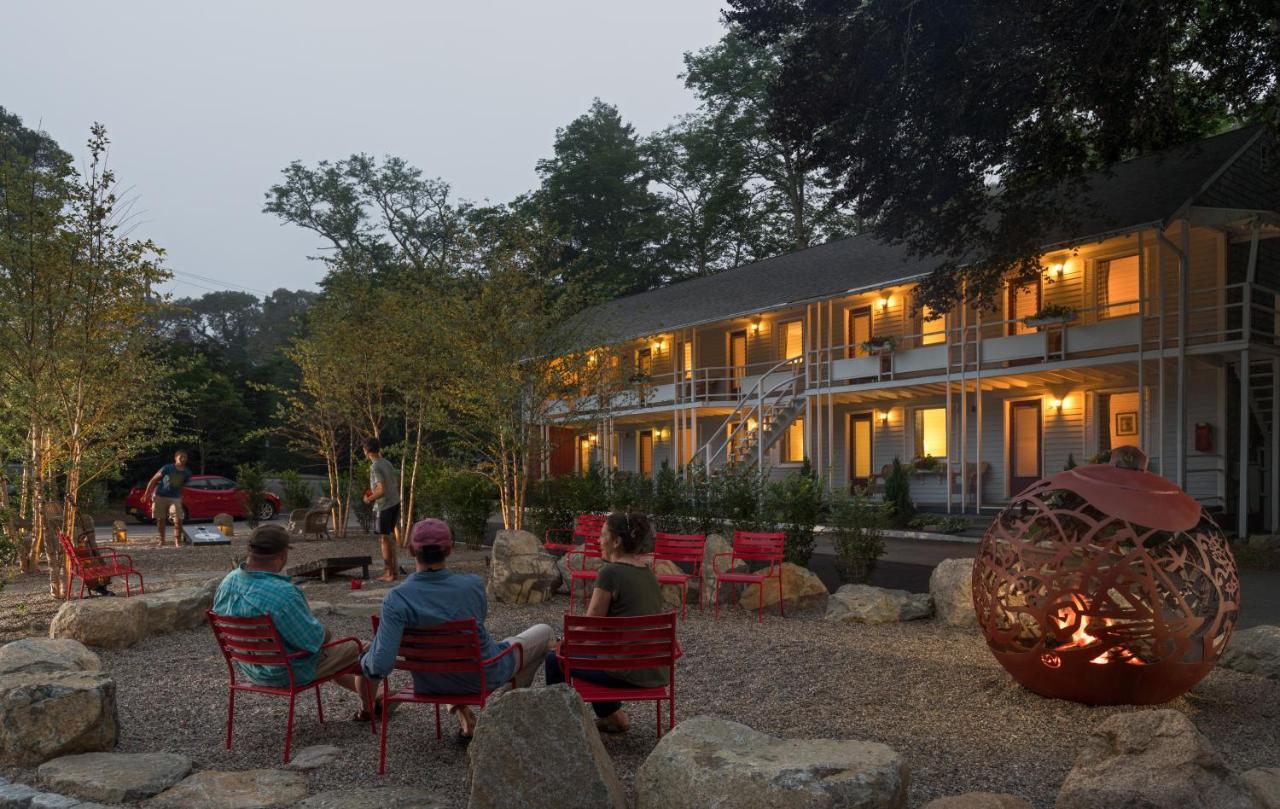 Treehouse Lodge Woods Hole Kültér fotó